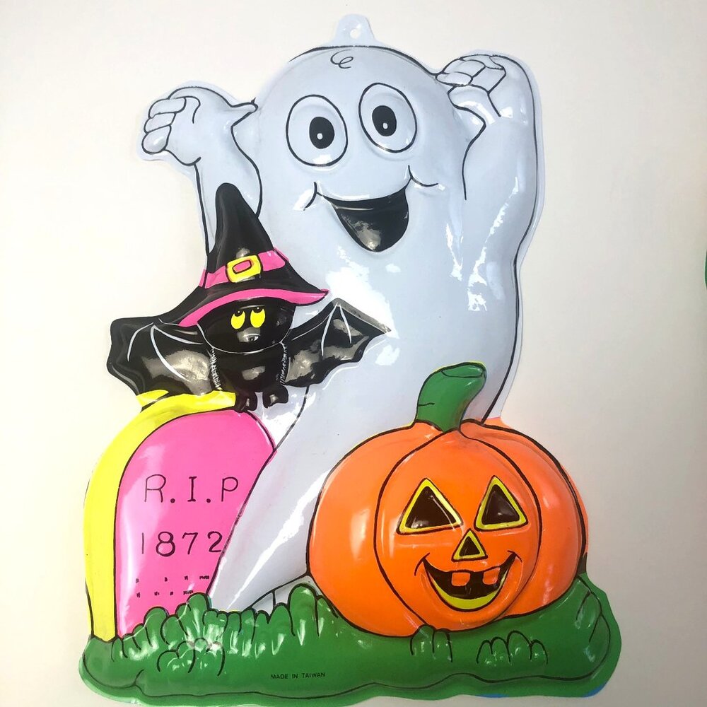 80s Vintage Halloween Decoration - Molded Plastic Friendly Ghost